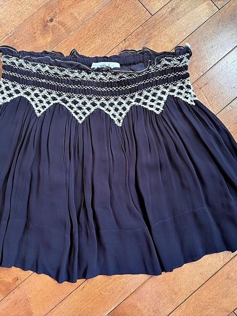 athé Geometric Mini Skirt in Black Size 38 Like New